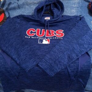 NWOT. large Chicago Cubs hooded sweatshirt. Never worn. Smoke free home.